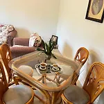 Neon Balaton, Large Botanical Garden, Bicycles, Pet&family Friendly, Outside Kitchen,
