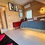Neon Balaton, Large Botanical Garden, Bicycles, Pet&family Friendly, Outside Kitchen, Csopak