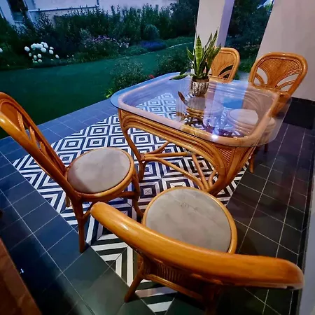 Apartmán Neon Balaton, Large Botanical Garden, Bicycles, Pet&family Friendly, Outside Kitchen, Csopak