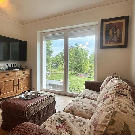 Apartmán Neon Balaton, Large Botanical Garden, Bicycles, Pet&family Friendly, Outside Kitchen, *