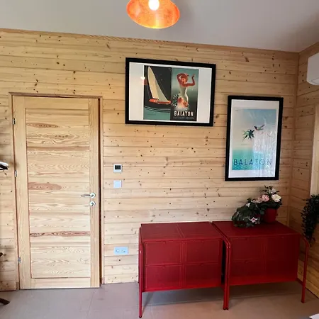 Apartmán Neon Balaton, Large Botanical Garden, Bicycles, Pet&family Friendly, Outside Kitchen, Csopak