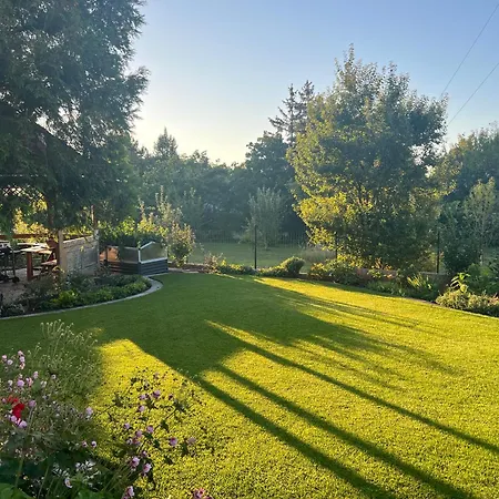 Apartmán Neon Balaton, Large Botanical Garden, Bicycles, Pet&family Friendly, Outside Kitchen, *